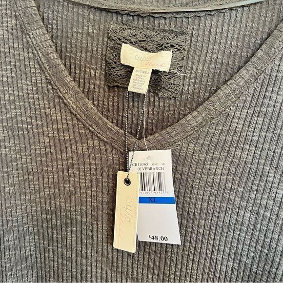 Cupio Olive Tiered top XL - Picture 4 of 6